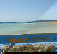 Simms Cove lookout and beach Moonta Bay - Hervey Bay Accommodation