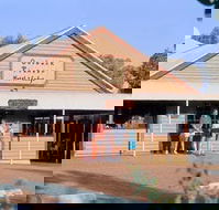 Yulara - Hervey Bay Accommodation