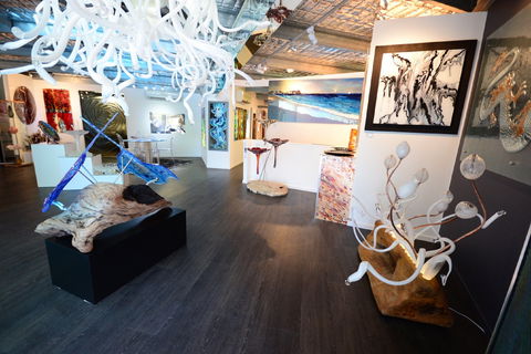 GlassXpressions Art Gallery - Tourism Hervey Bay 2