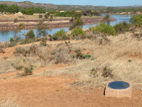 Greenough River Mouth And Devlin Pool - Tourism Hervey Bay 0