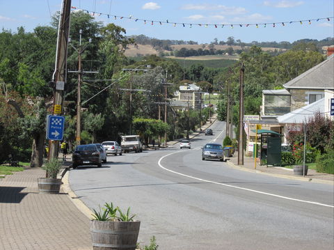 Gumeracha - Hervey Bay Accommodation 1