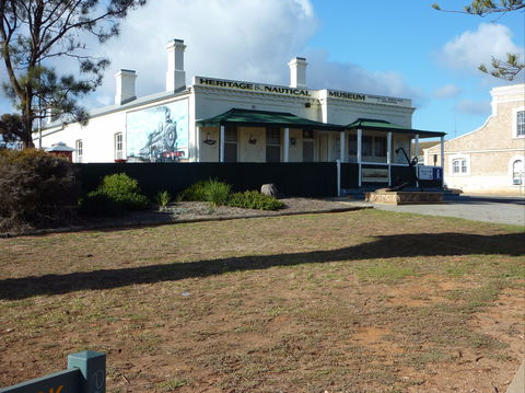 Historic Wallaroo Town Drive - Hervey Bay Accommodation 1