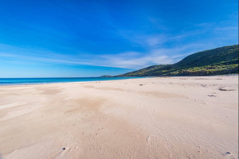 Island Beach - Hervey Bay Accommodation 0