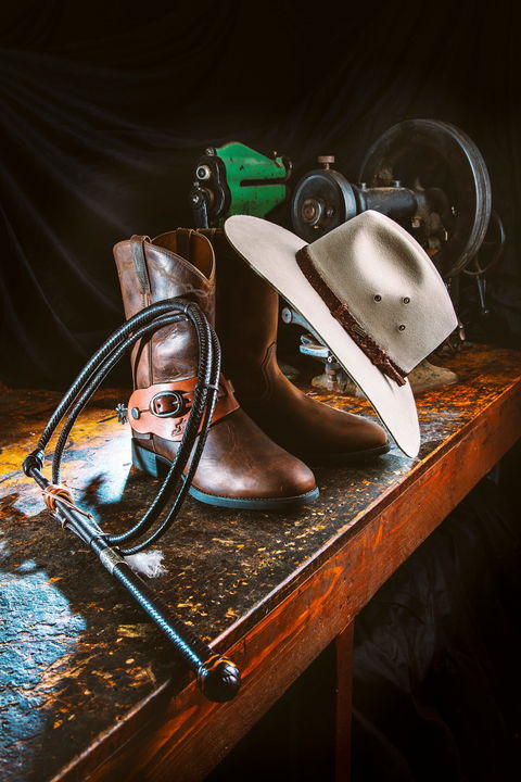 Kent Saddlery Australia - Hervey Bay Accommodation 1
