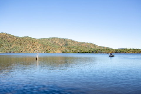 Lake Cania - Hervey Bay Accommodation 2