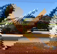 Loxton Tree sculptures - Hervey Bay Accommodation