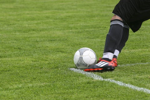 Macarthur Football Club - Tourism Hervey Bay 0