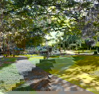 Millennium Esplanade and Tannum Sands Beach - Hervey Bay Accommodation