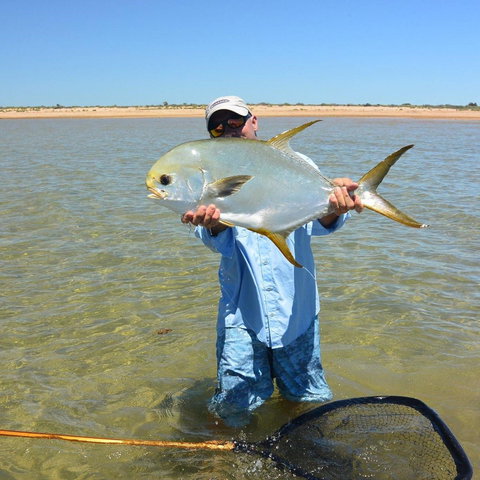 Ningaloo Fly Fishing - Hervey Bay Accommodation 1