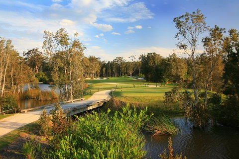 Pacific Dunes Golf Club - Hervey Bay Accommodation 2