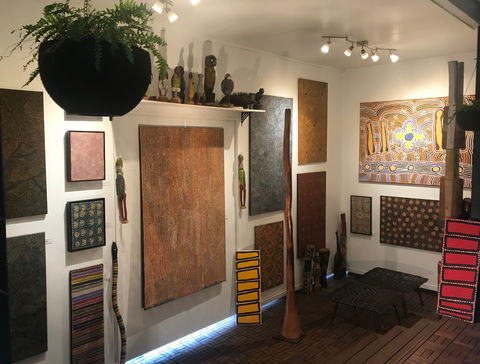 Red Sand Aboriginal Art Gallery - Hervey Bay Accommodation 0