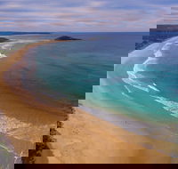 Tabourie Point Beach - Tourism Hervey Bay