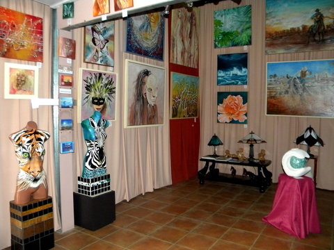 Alpha31 Art Gallery And Sculpture Garden - Hervey Bay Accommodation 2