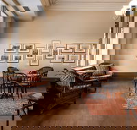 Howard Hadley Gallery - Hervey Bay Accommodation