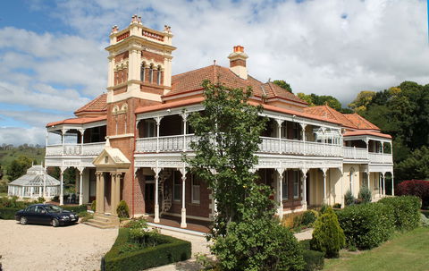 Langford House - Hervey Bay Accommodation 0