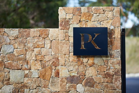 Peninsula Kingswood Country Golf Club - Hervey Bay Accommodation 1