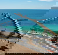 Wallaroo Jetty - Hervey Bay Accommodation