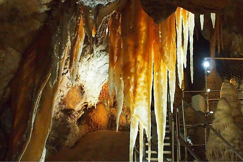 Jenolan Caves: Orient Cave Tour - Hervey Bay Accommodation 3