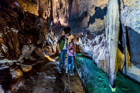 Jenolan Caves: Imperial-Diamond Cave Tour - Hervey Bay Accommodation 0