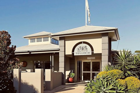Tulloch Wines - Wine Tasting Paired With Local Handmade Chocolates - Hervey Bay Accommodation 3