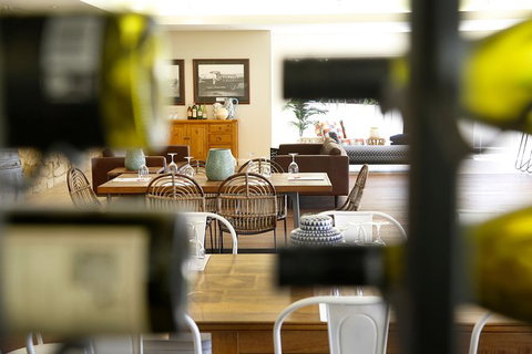 Tulloch Wines - Wine Tasting Paired With Local Handmade Chocolates - Hervey Bay Accommodation 7