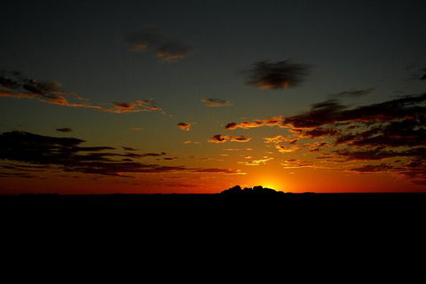 Helicopter Scenic: Extended Uluru & Kata Tjuta - Hervey Bay Accommodation 1