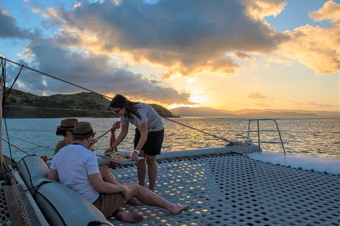 Sunset Sail In The Whitsundays - Hervey Bay Accommodation 5