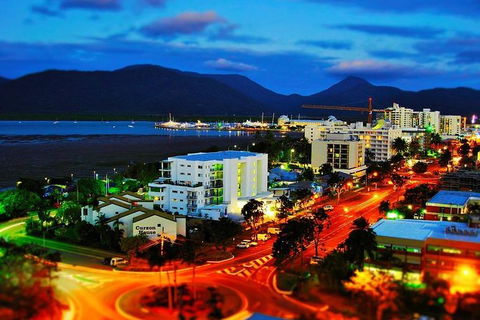 Airport Transfer - Cairns City To Airport - Hervey Bay Accommodation 1