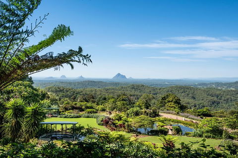 Maleny Botanic Gardens Bird Aviary Experience Ticket - Hervey Bay Accommodation 3