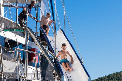 Day Sail The Whitsunday Islands On Atlantic Clipper From Airlie Beach - Hervey Bay Accommodation 7