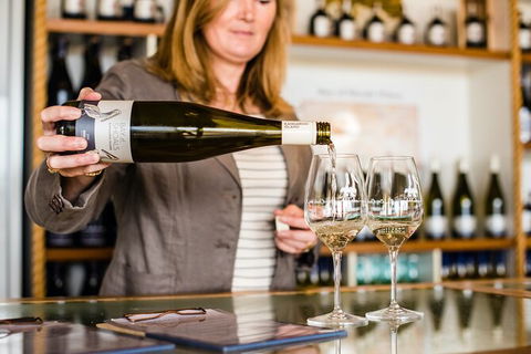 Gourmet Food And Wine 4WD Tour In Kangaroo Island - Tourism Hervey Bay 6