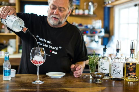 Gourmet Food And Wine 4WD Tour In Kangaroo Island - Tourism Hervey Bay 1