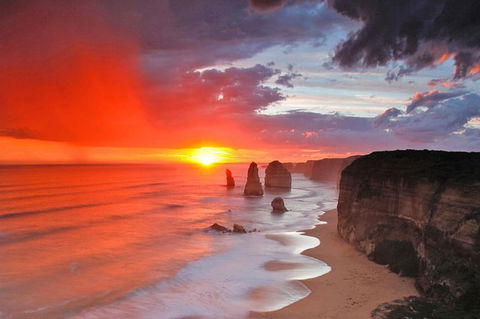 The Great Ocean Road 1 Day Private Sunset Tour - Tourism Hervey Bay 0
