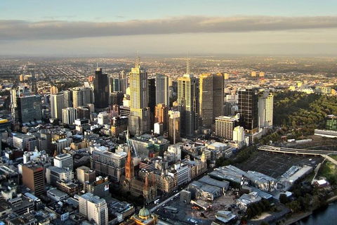Arrival Private Transfer Melbourne Airport MEL To Melbourne City By Sedan Car - Hervey Bay Accommodation 3