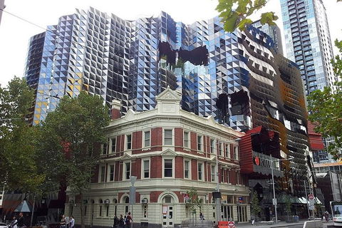 Melbourne Airport Transfers: Melbourne To Melbourne Airport MEL In Luxury Car - Hervey Bay Accommodation 4