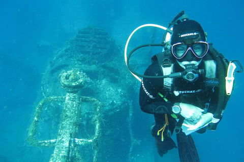 PADI Open Water Course - Hervey Bay Accommodation 0