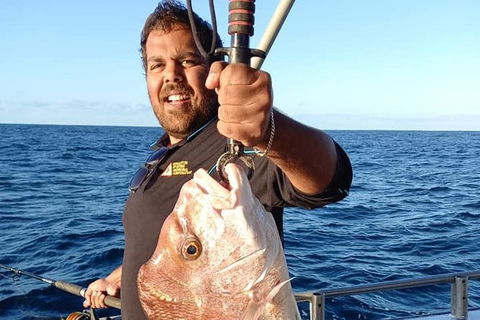 Geraldton Fishing Charter - Tourism Hervey Bay 12
