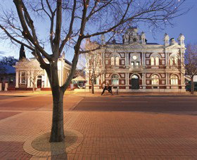 Albury Art Gallery - Tourism Hervey Bay 0