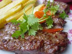 Avenues Tavern - Tourism Hervey Bay 0