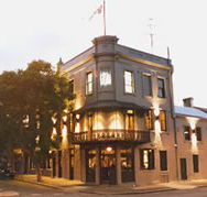 Australian Youth Hotel - Hervey Bay Accommodation
