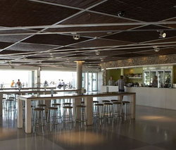 Manly Wharf Hotel - Tourism Hervey Bay 2