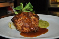 Porterhouse Hotel - Tourism Hervey Bay 2