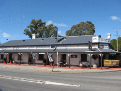 Balhannah Hotel - Hervey Bay Accommodation 2