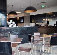 The Cremorne Hotel - Tourism Hervey Bay