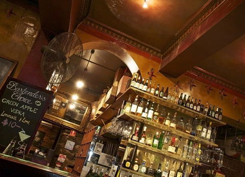 Provincial Hotel - Tourism Hervey Bay 4