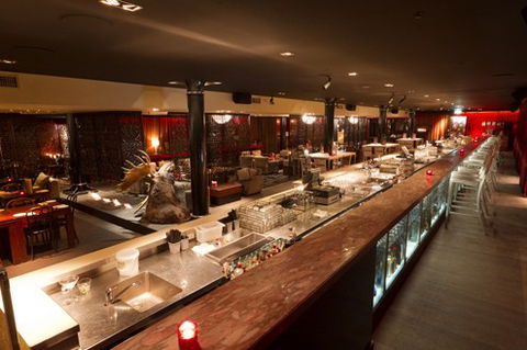 The Longroom - Hervey Bay Accommodation 2