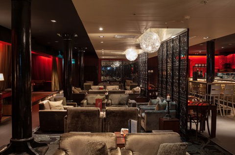 The Longroom - Hervey Bay Accommodation 3