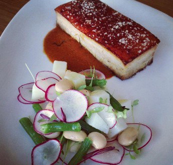 Manly Wharf Hotel - Tourism Hervey Bay 7