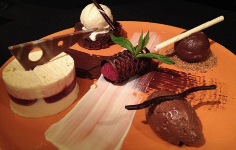 STACKS TAVERNA AND BAR - Hervey Bay Accommodation 1