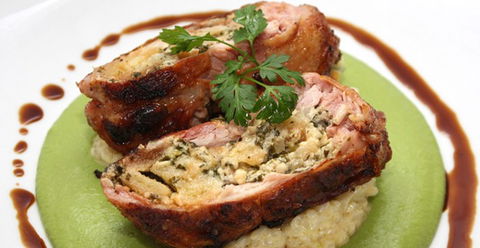 Luke Benchmark Restaurant & Oyster Bar - Tourism Hervey Bay 0